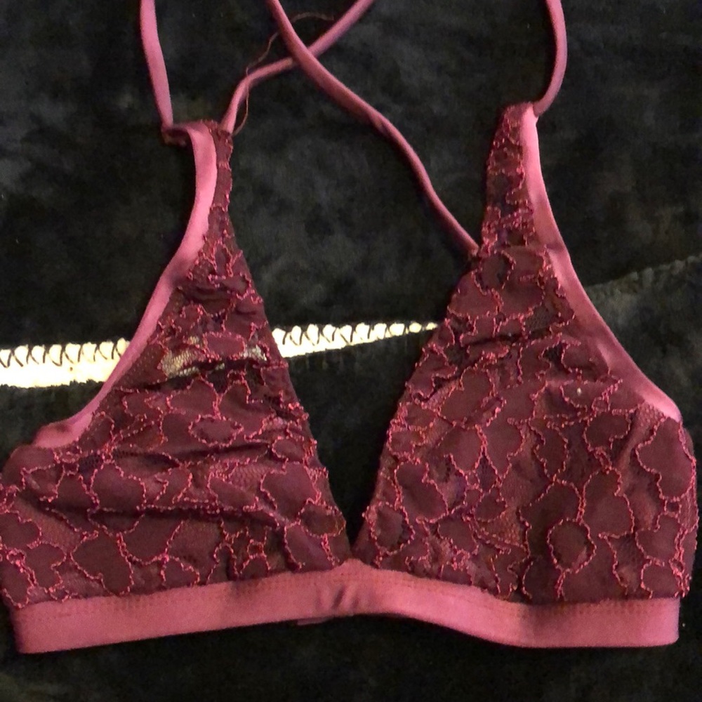 Lace triangle top